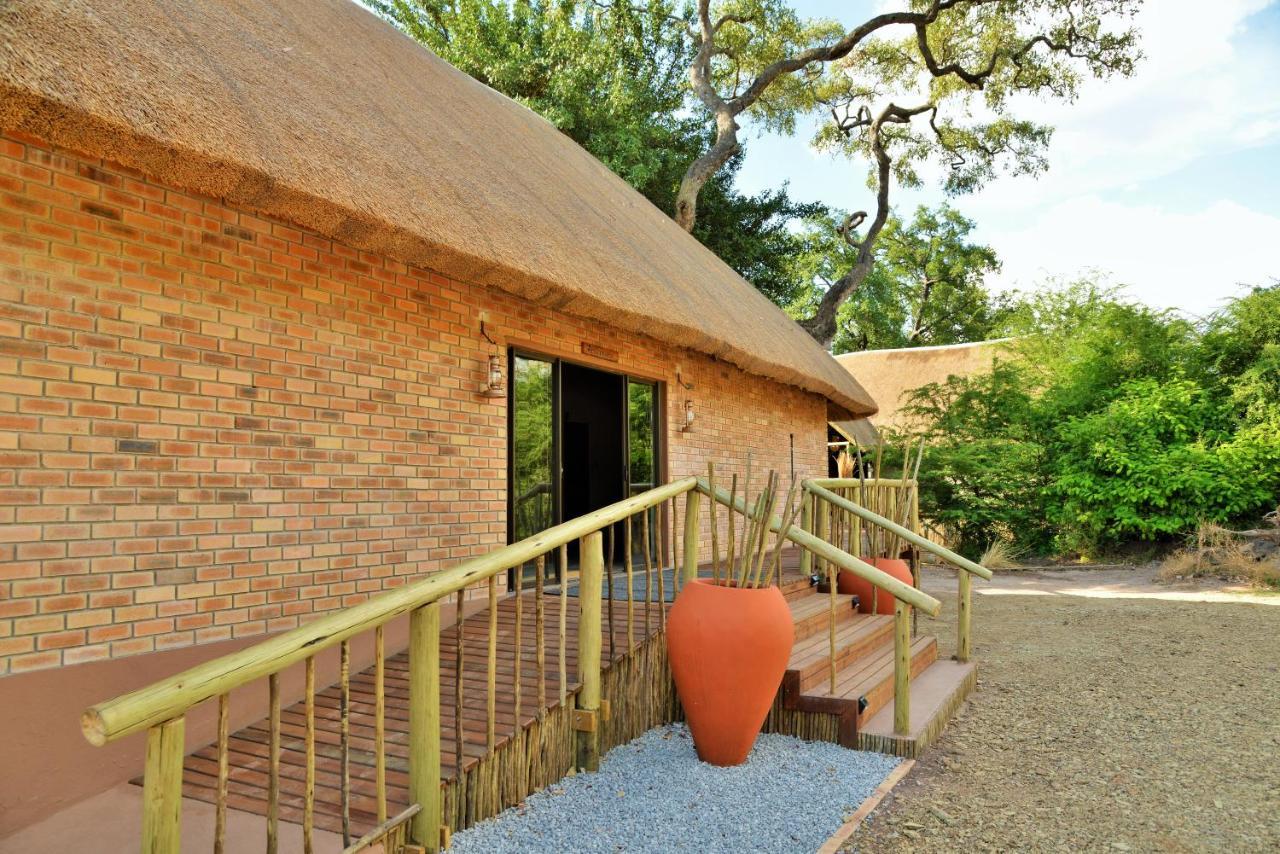 Jackalberry Chobe Hotel Kasane Exterior foto